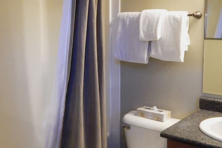 Room 182 of 192