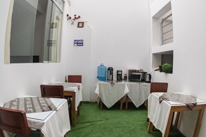 Dining 59 of 71