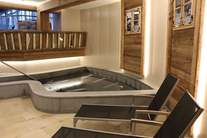 Spa 12 of 14