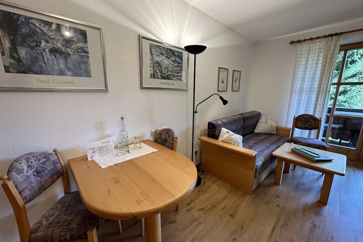Room 49 of 137