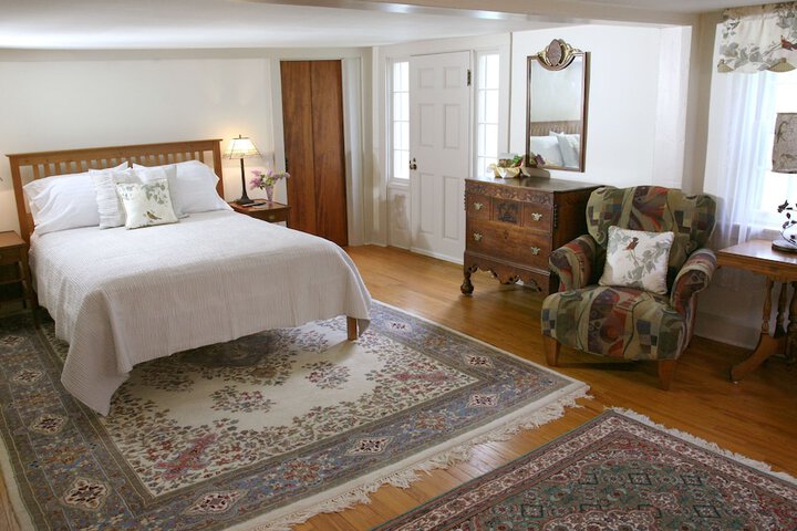 Room 12 of 32