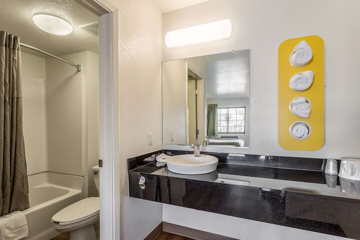 Clean Restrooms