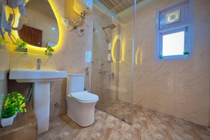 Room 20 of 26