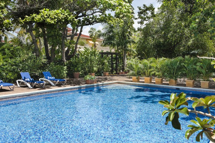 Pool 50 of 85