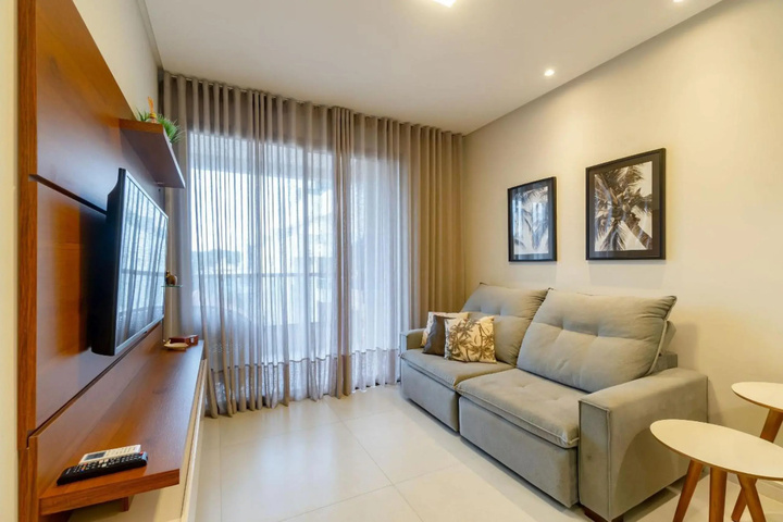 Room 3 of 18