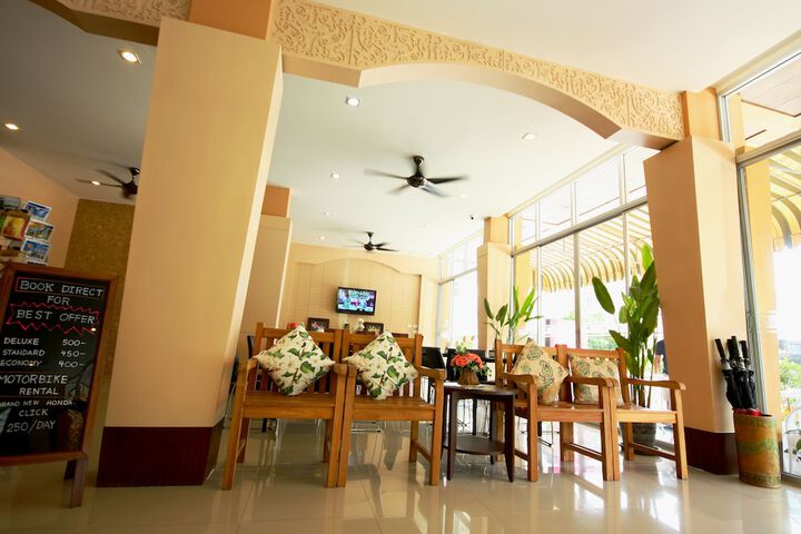 Guest Lobby