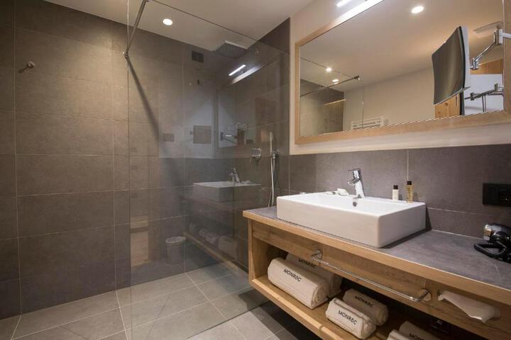 Spa and Wellness Pictures