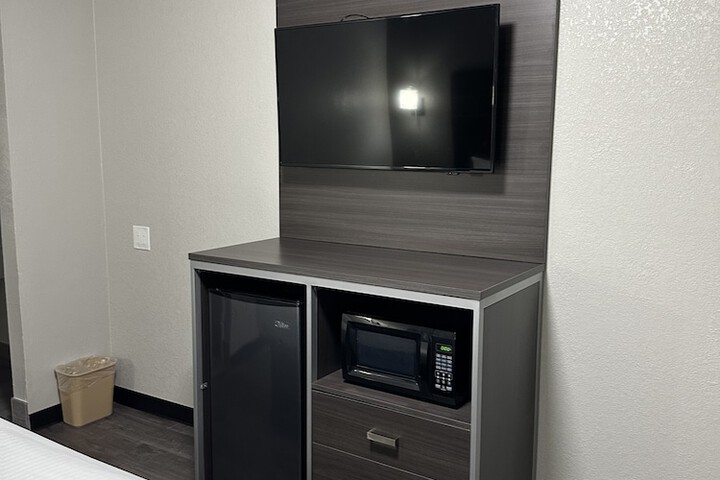 2 Double Beds (8 of 15)