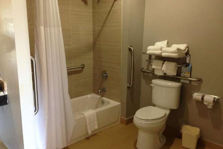 Room 30 of 42
