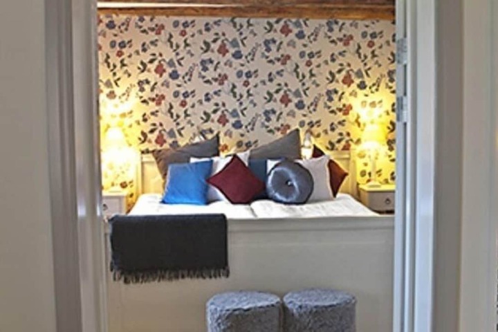 Room 8 of 39