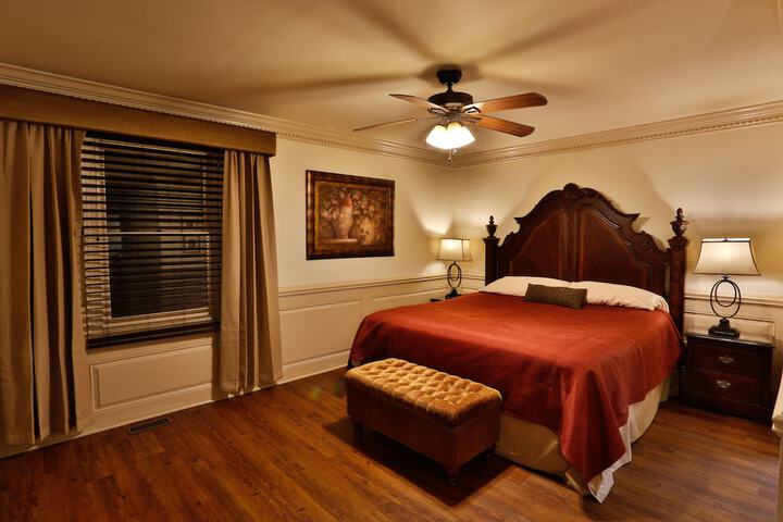 Quadruple King Size Bed (52 of 55)