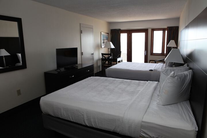 Room 21 of 48