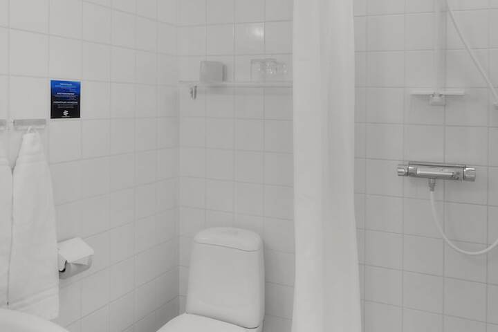 Room 45 of 59