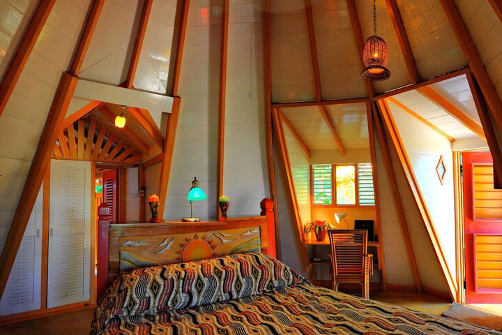 Room 8 of 30