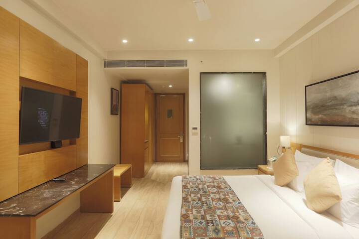 Hotel 2 of 118
