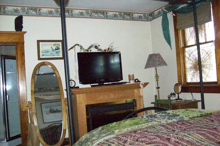 Room 19 of 40