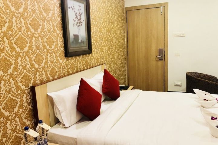Room 7 of 52
