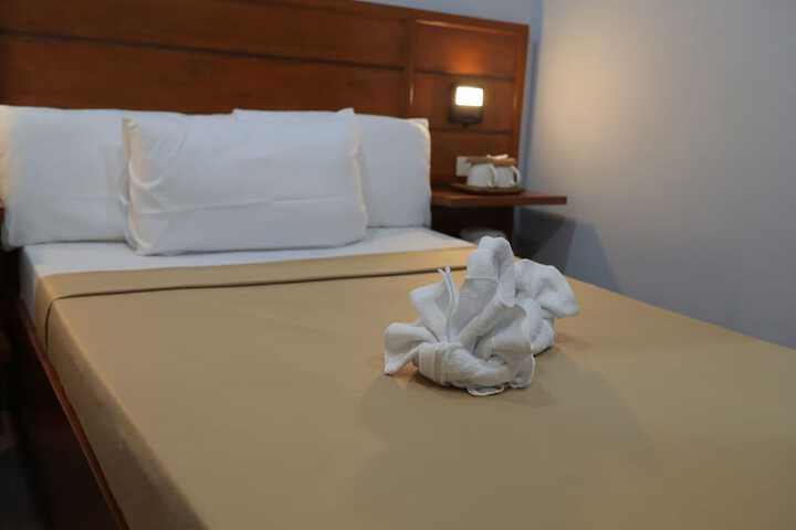 Room 8 of 42