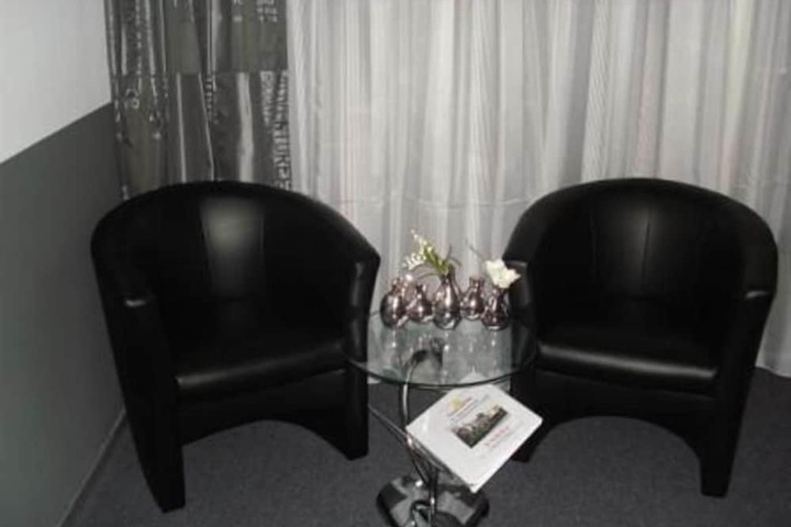 Room 12 of 49