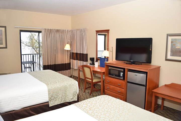 2 Queen Beds Jacuzzi (4 of 16)