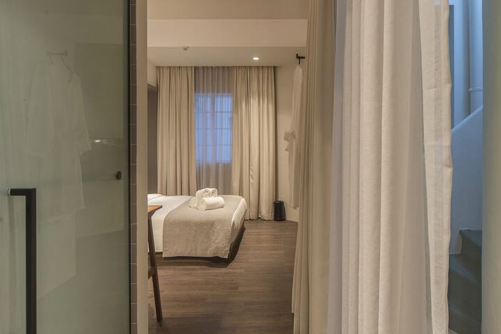 Room 39 of 59