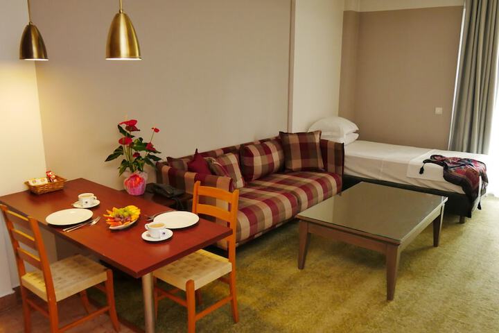 Room 14 of 31