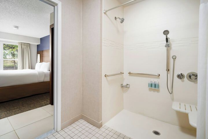 Clean Restrooms