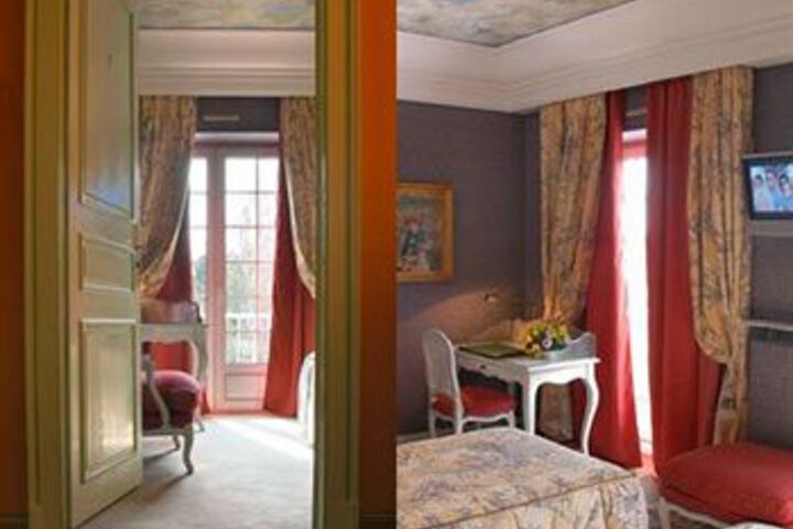 Room 12 of 21