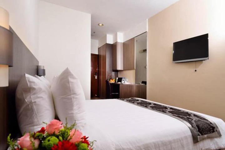 Room 6 of 41