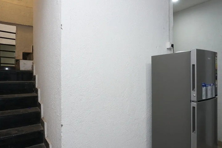 Room 8 of 13