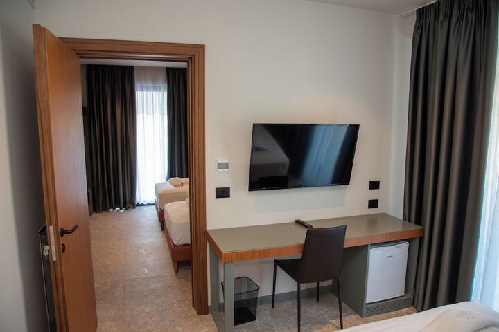 Room 39 of 207