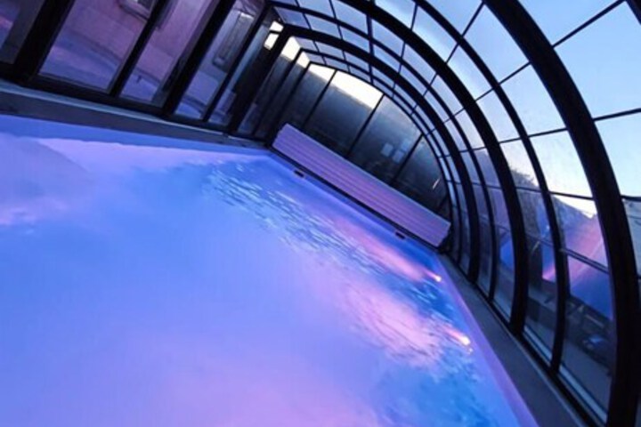 Pool 30 of 50