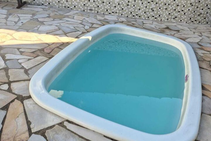 Pool 29 of 41