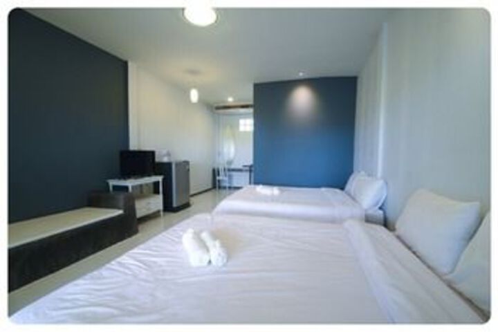 Room 13 of 29