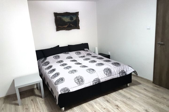 Room 31 of 100