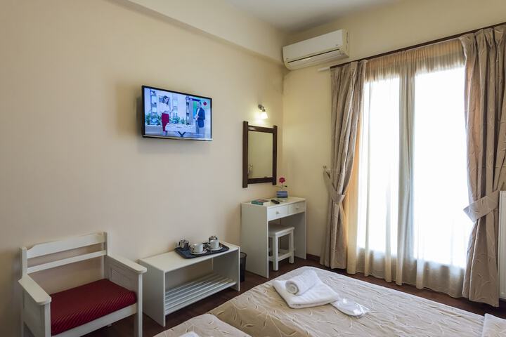 Room 4 of 57