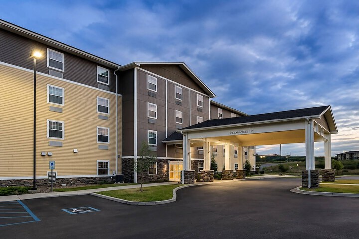 Hotel 32 of 38