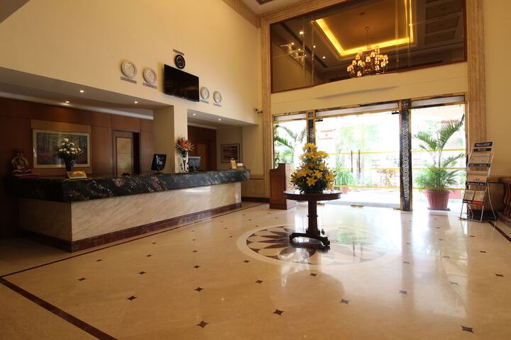 Lobby Photos