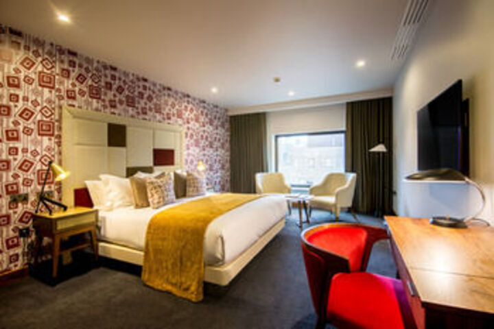 Room 25 of 65