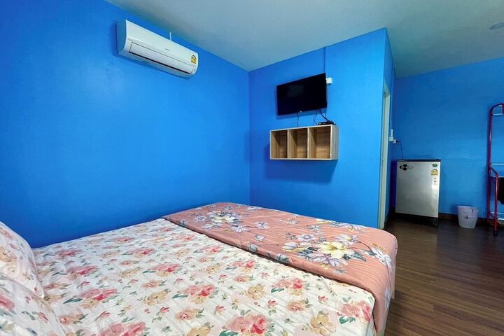 Room 38 of 96