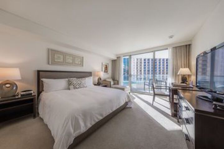 Room 70 of 232