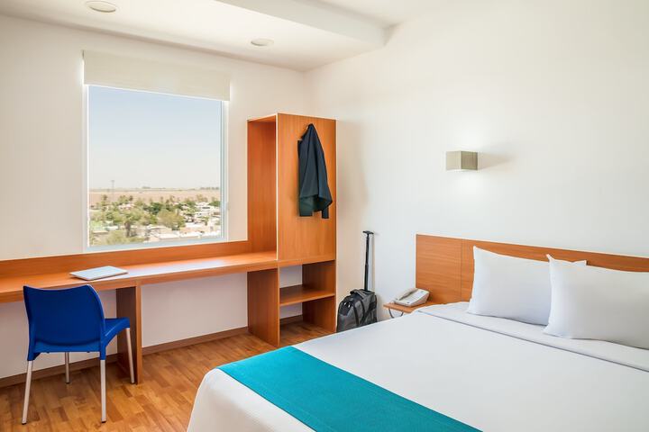 Room 9 of 53