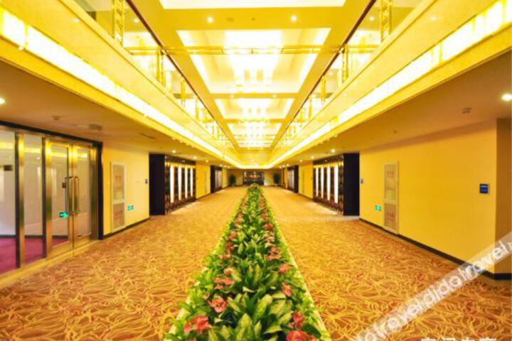 Hotel Interior 23 of 26