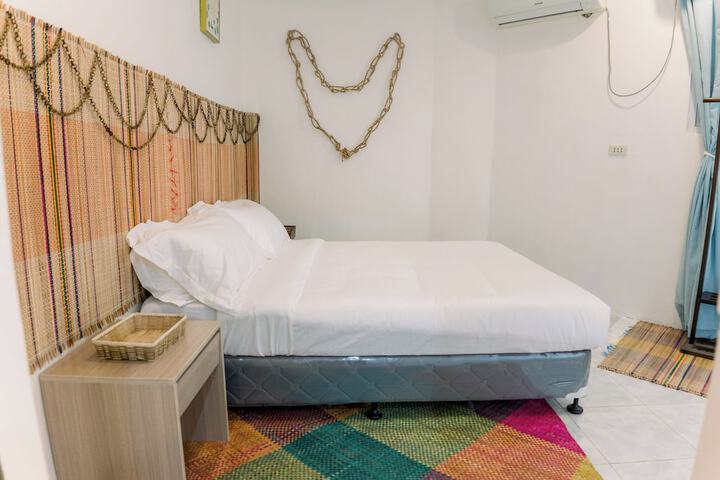 Room 4 of 44
