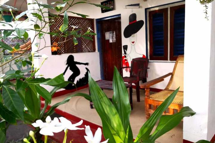 Room 30 of 90