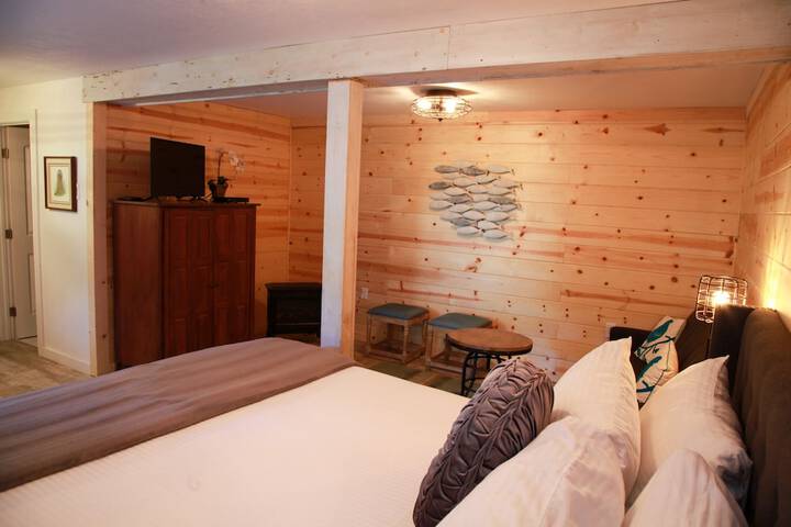 Room 13 of 63
