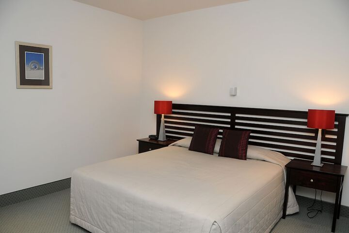 Room 5 of 44