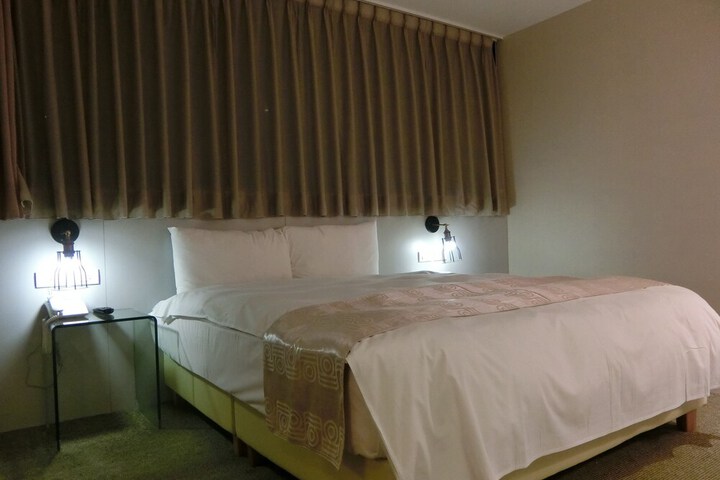 Room 22 of 46