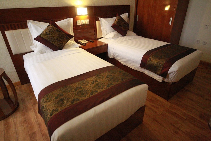 Room 8 of 23