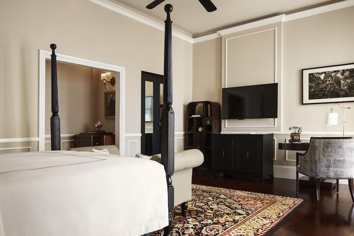 Room 76 of 224